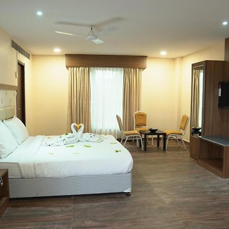 One Resorts & Convention Annavaram Esterno foto